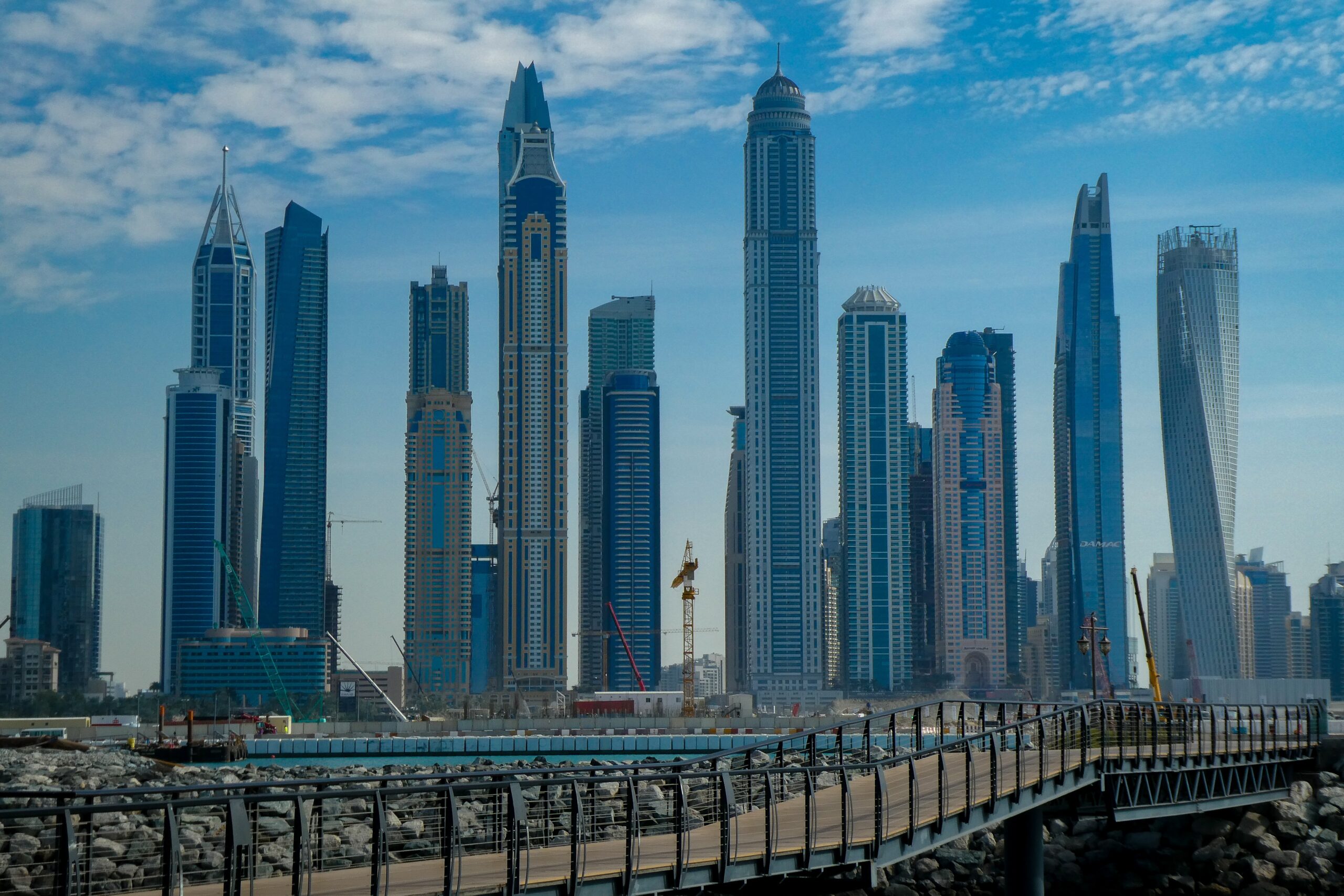 Dubai Off-Plan Wonders: The Pros and Cons of Pre-Construction Investments