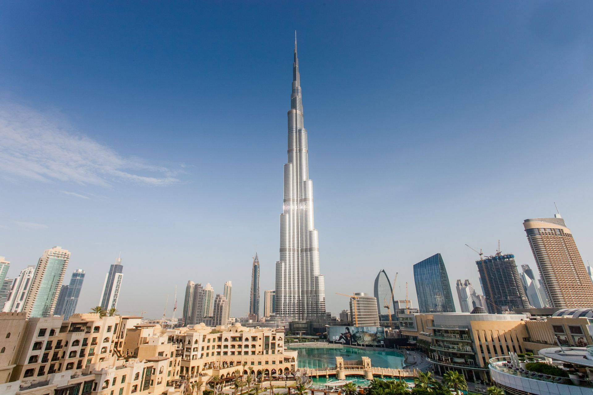 Prime Location: 2-Bedroom Apartments for Sale Near Burj Khalifa