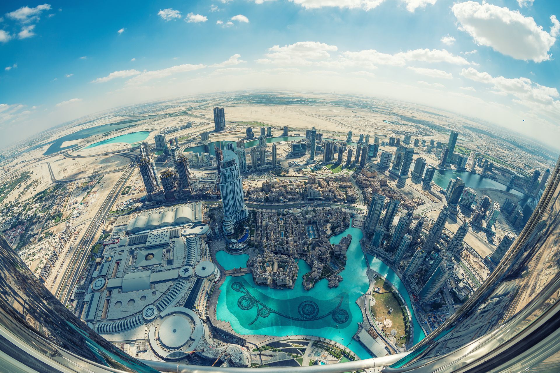 Step-by-Step: Navigating the Legal Formalities of Dubai Real Estate